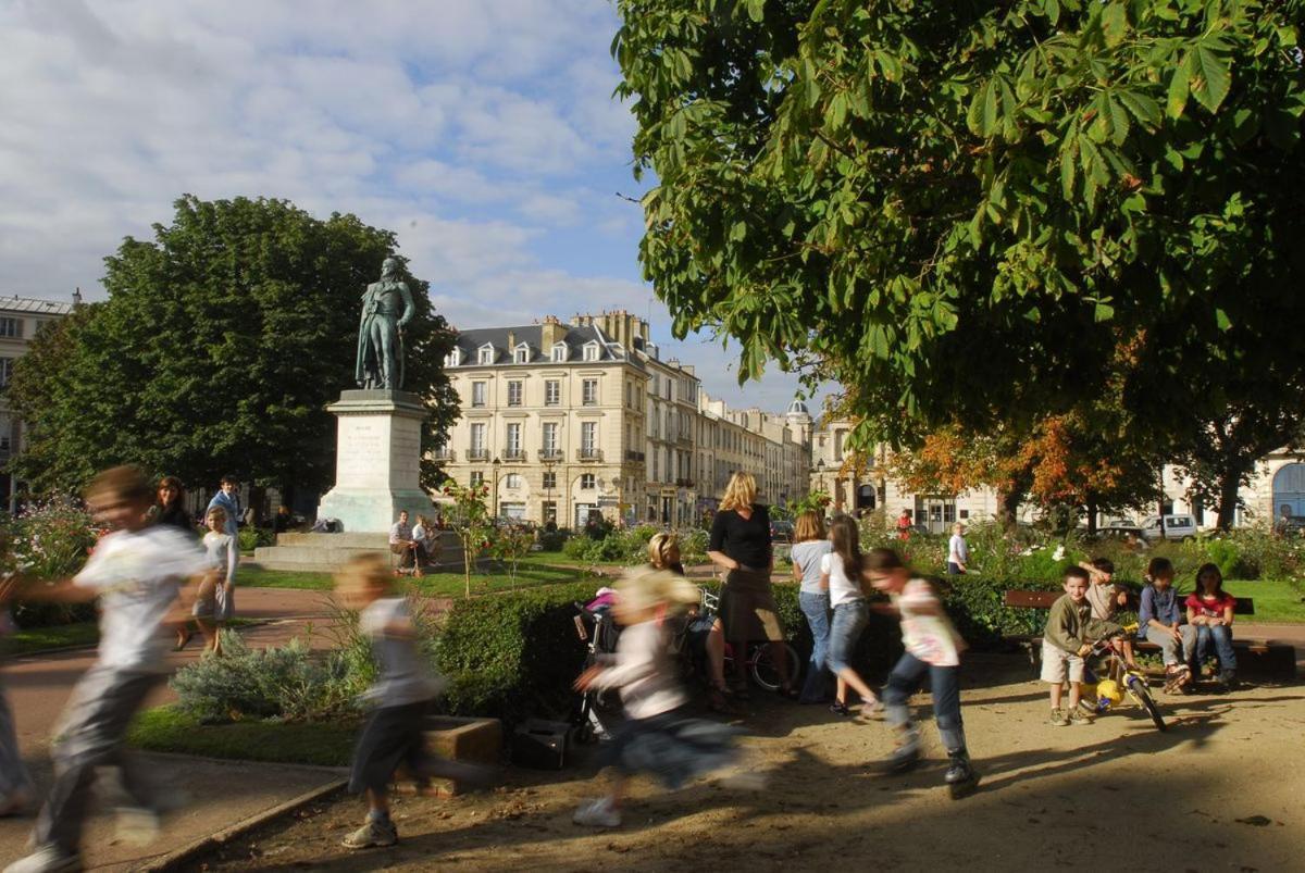 Place Hoche Apartment Versailles Exterior photo